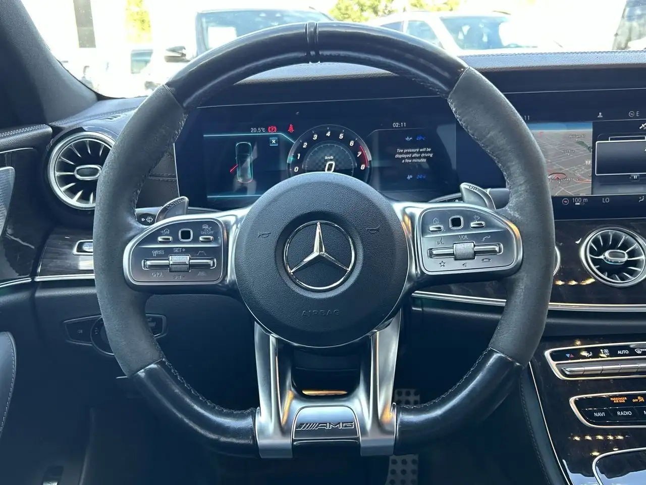 Mercedes-Benz CLS снимка Mercedes-Benz CLS