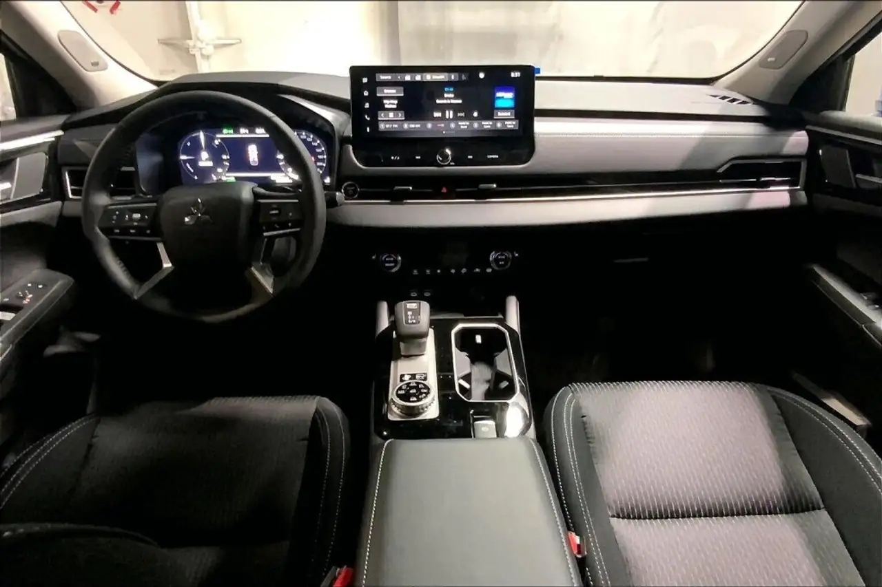 Mitsubishi Outlander fotografie Mitsubishi Outlander