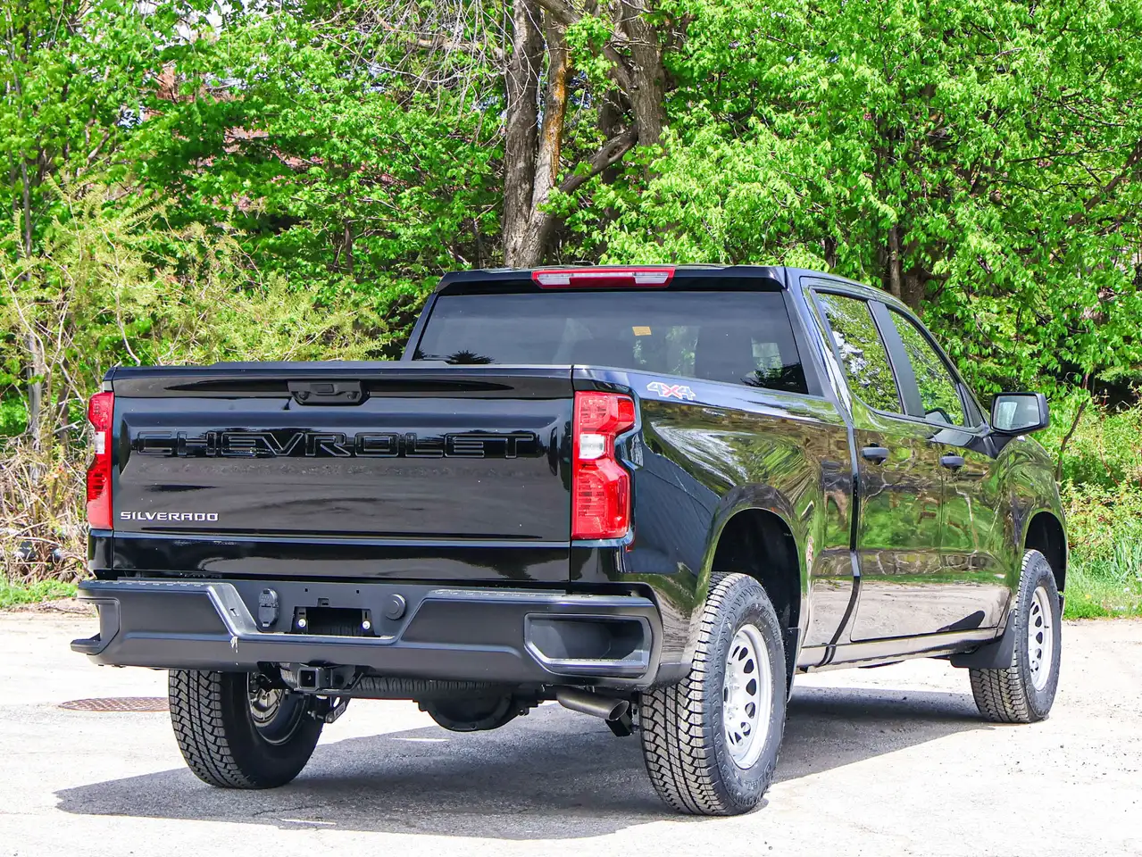 Chevrolet Silverado 1500 снимка Chevrolet Silverado 1500