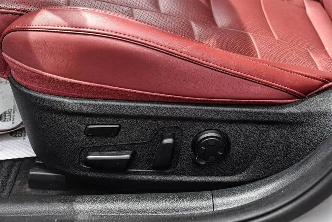 Kia Stinger снимка Kia Stinger