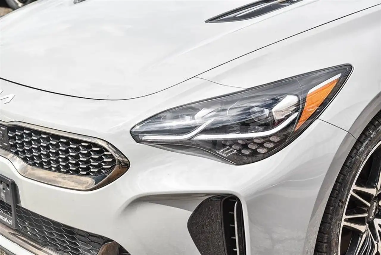 Kia Stinger снимка Kia Stinger
