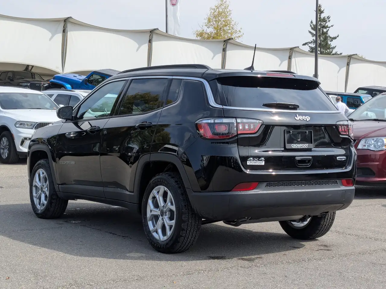 Jeep Compass photo Jeep Compass