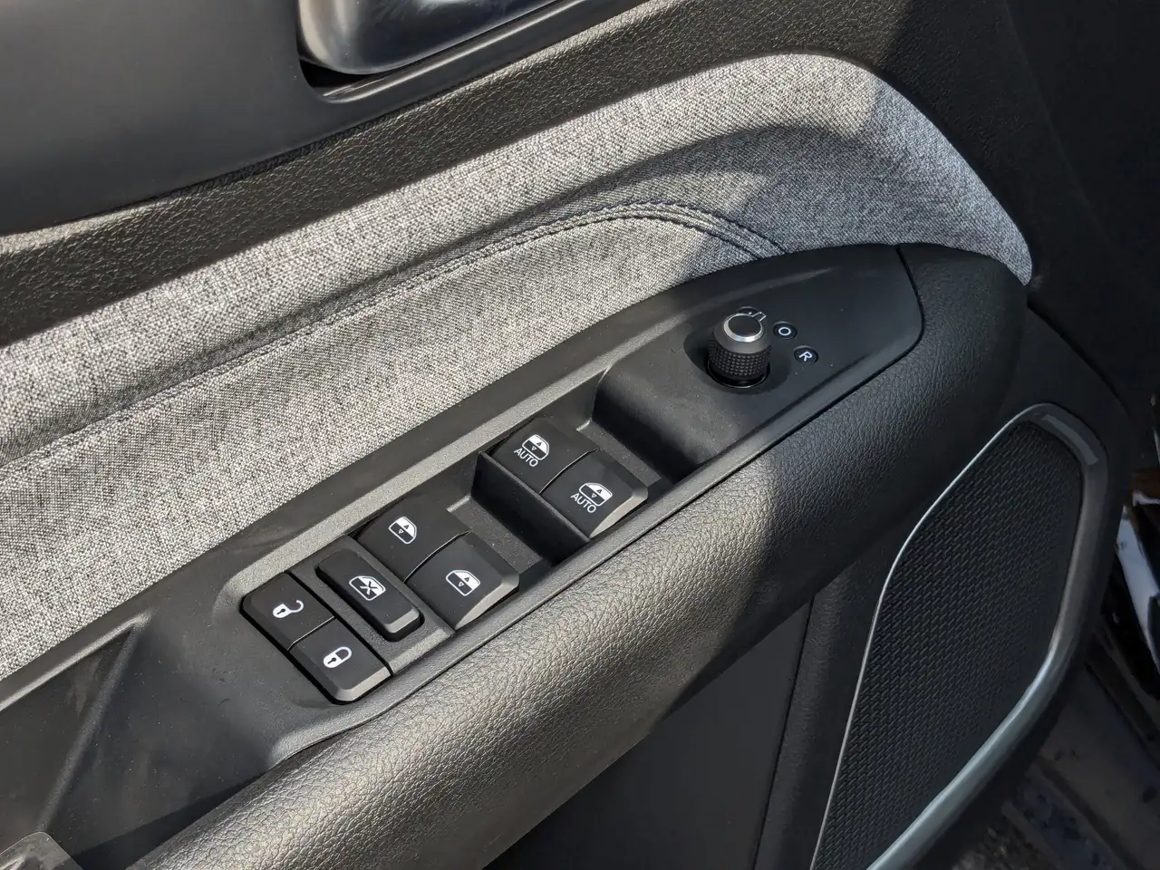 Jeep Compass photo Jeep Compass