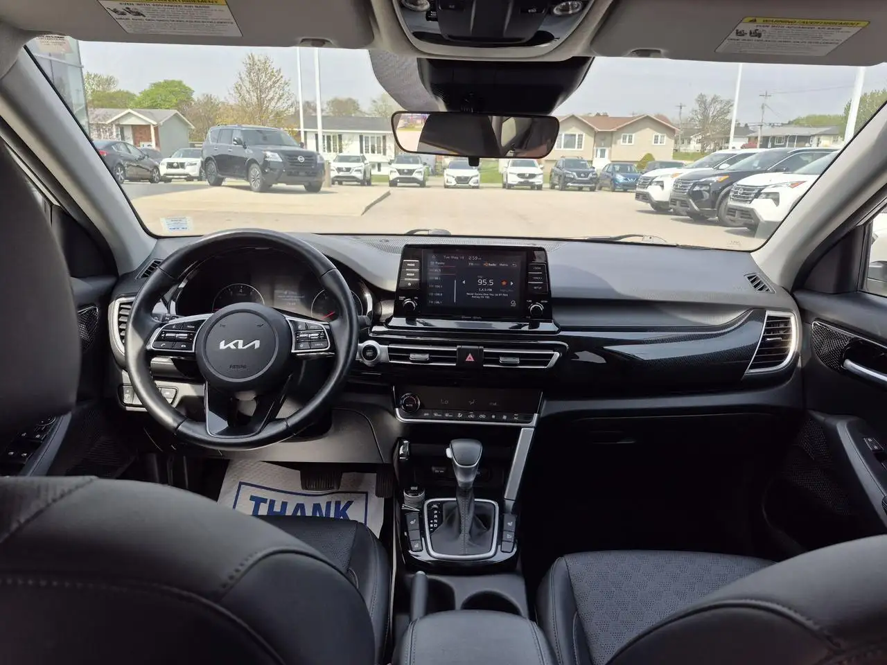 Kia Seltos снимка Kia Seltos