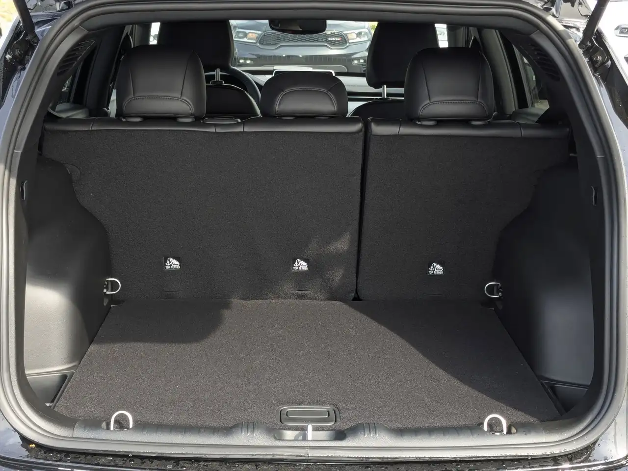 Jeep Compass photo Jeep Compass