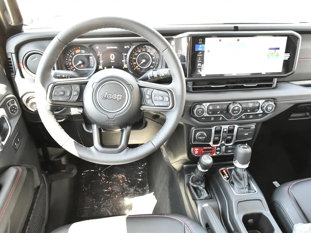 Jeep Wrangler снимка Jeep Wrangler