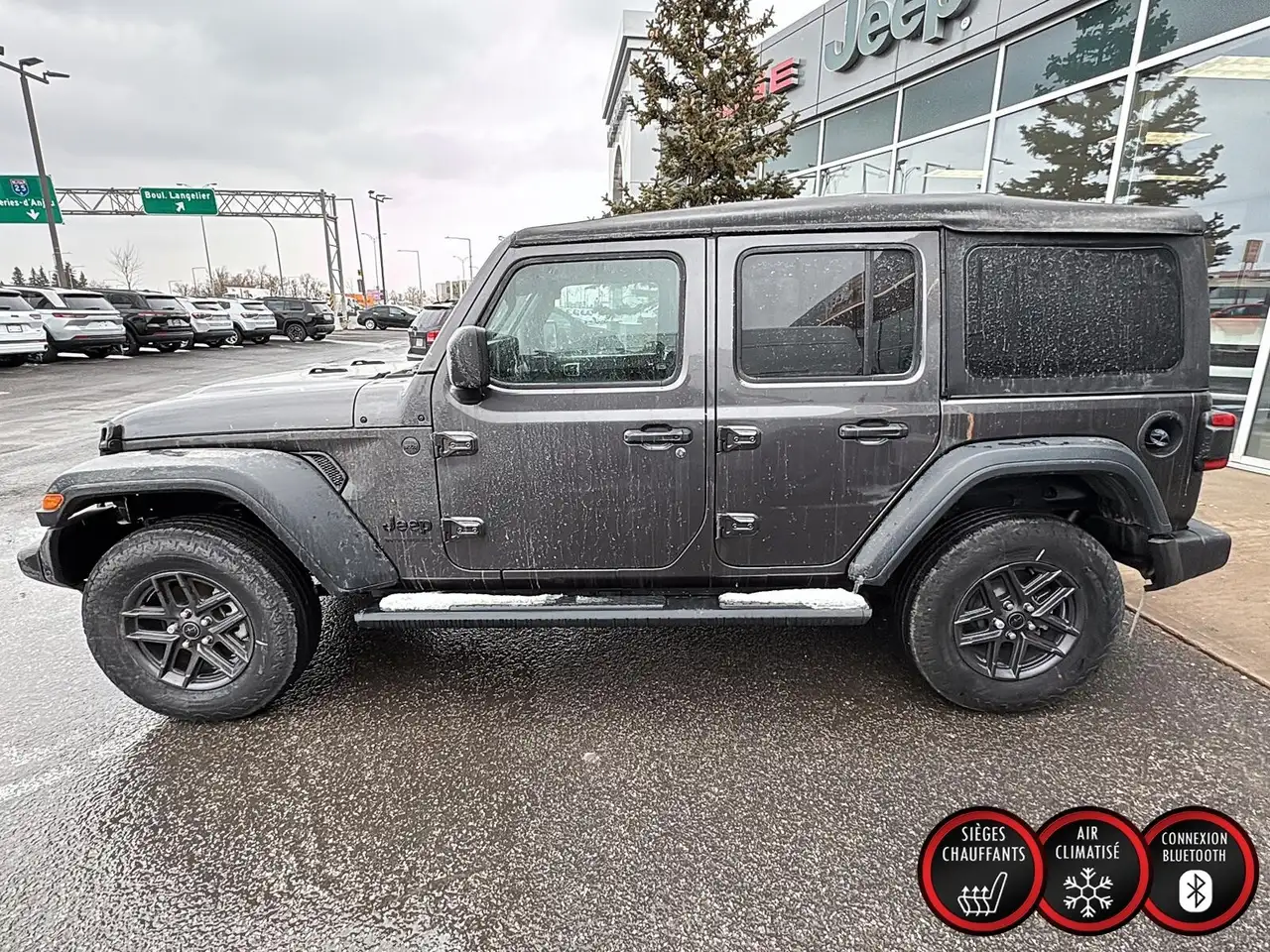 Jeep Wrangler снимка Jeep Wrangler