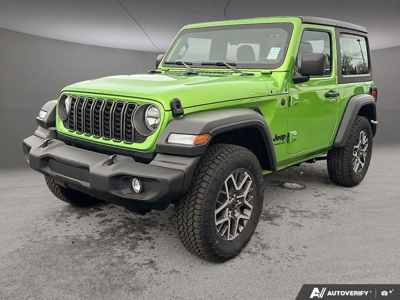 Jeep Wrangler снимка Jeep Wrangler