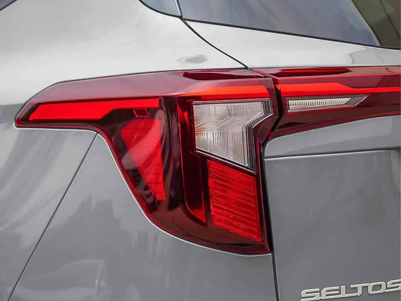 Kia Seltos снимка Kia Seltos