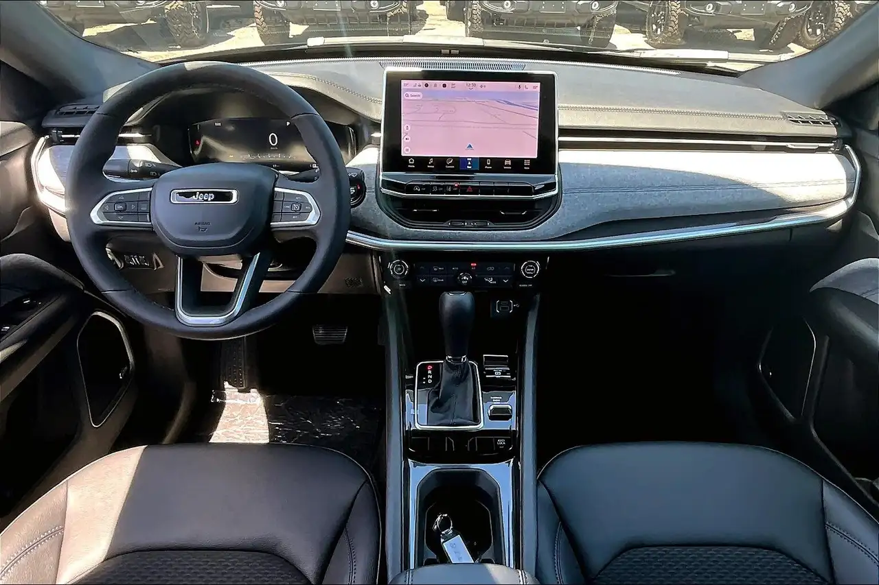 Jeep Compass снимка Jeep Compass