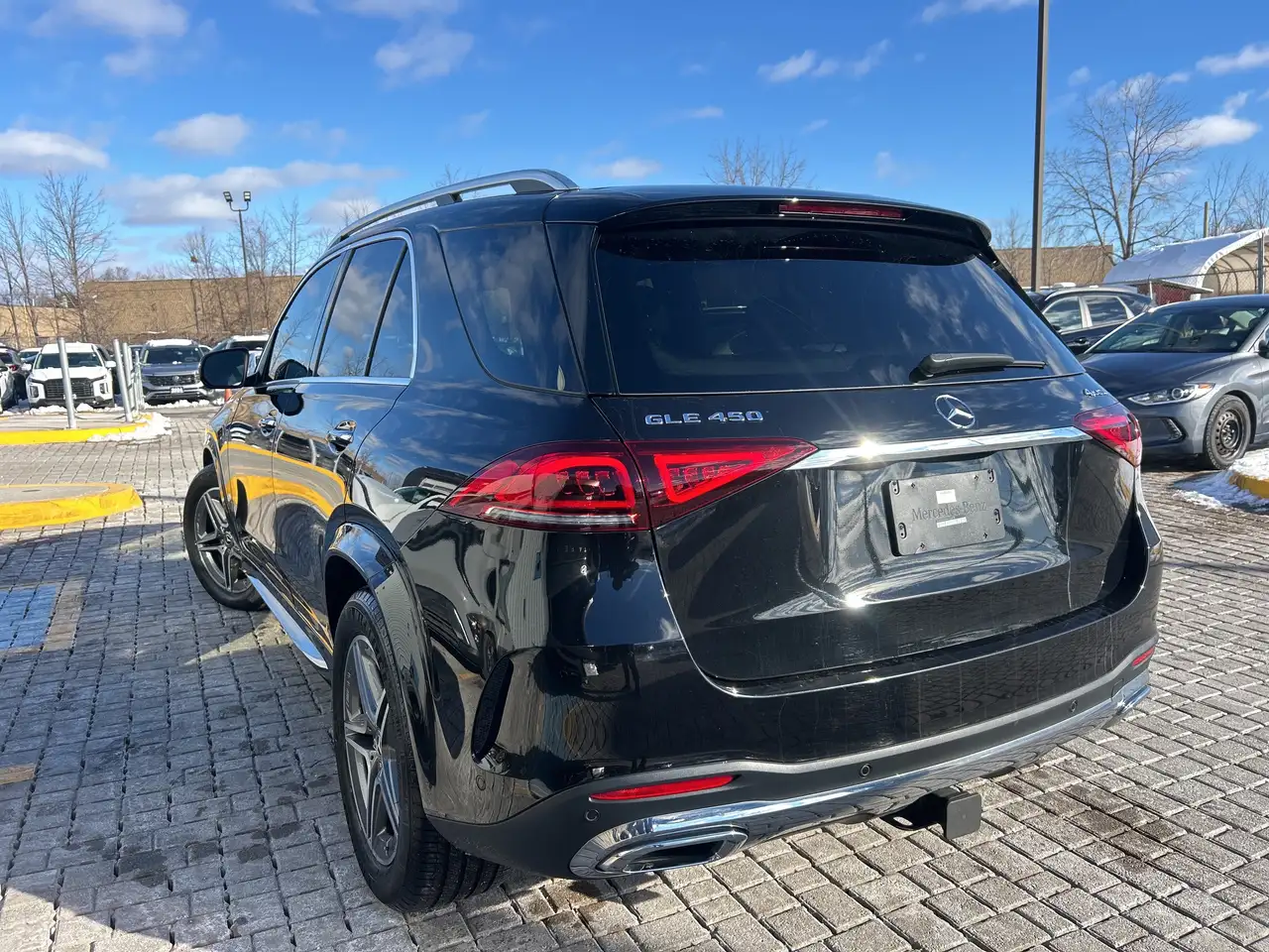 Mercedes-Benz GLE снимка Mercedes-Benz GLE