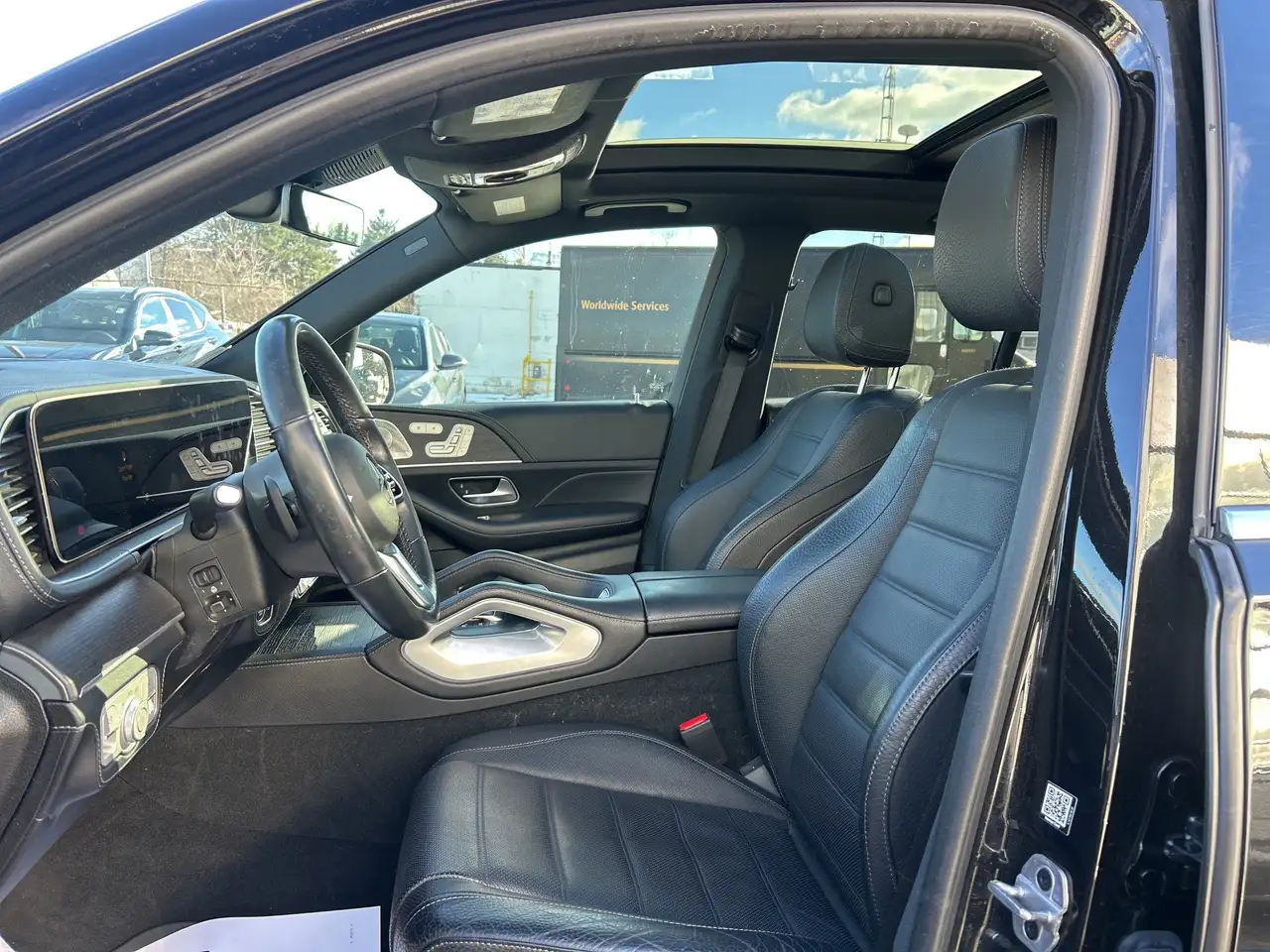 Mercedes-Benz GLE снимка Mercedes-Benz GLE
