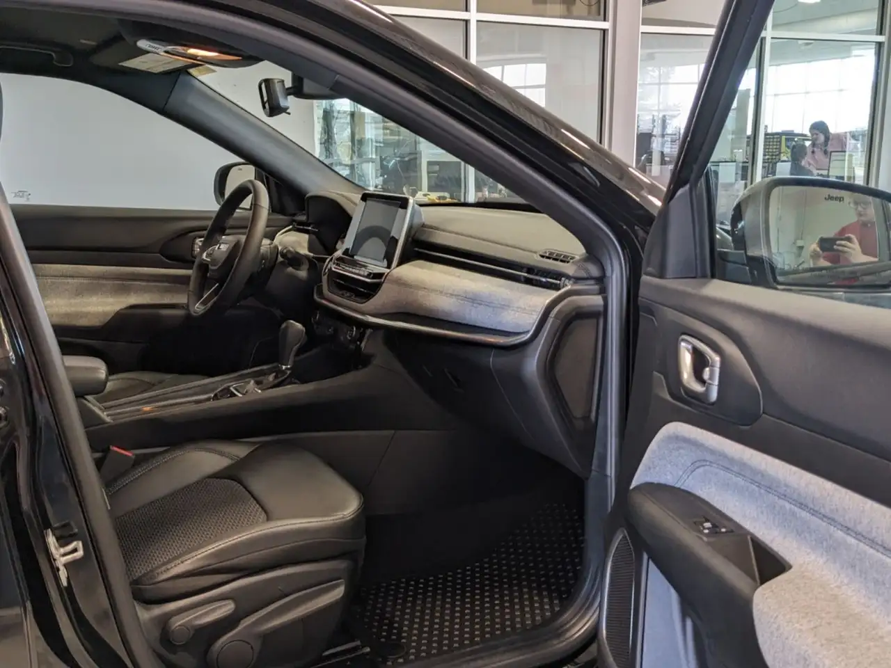 Jeep Compass снимка Jeep Compass