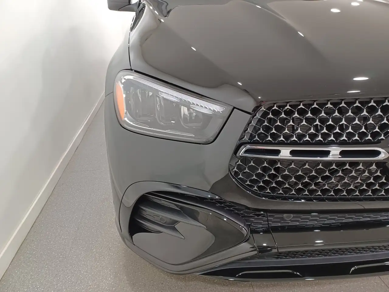 Mercedes-Benz GLE снимка Mercedes-Benz GLE