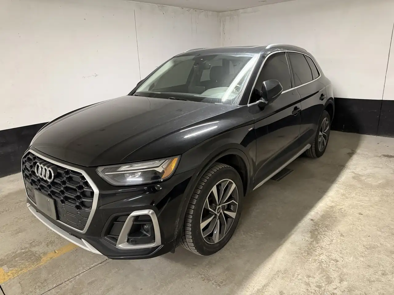Audi Q5 снимка Audi Q5
