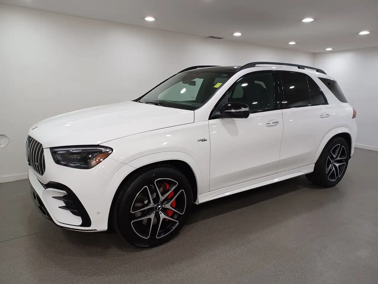 Mercedes-Benz GLE снимка Mercedes-Benz GLE