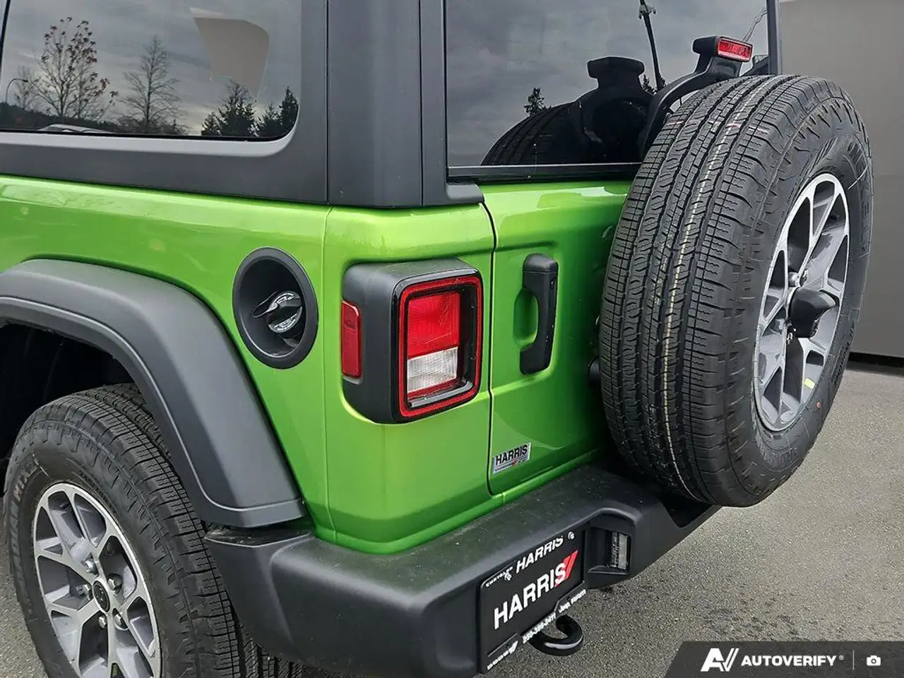 Jeep Wrangler снимка Jeep Wrangler