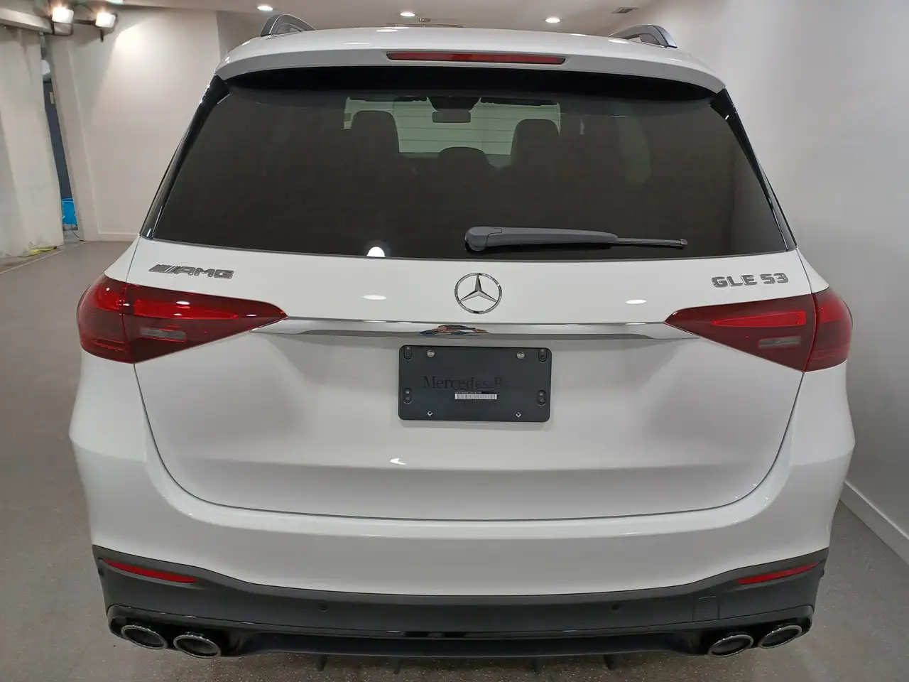 Mercedes-Benz GLE снимка Mercedes-Benz GLE