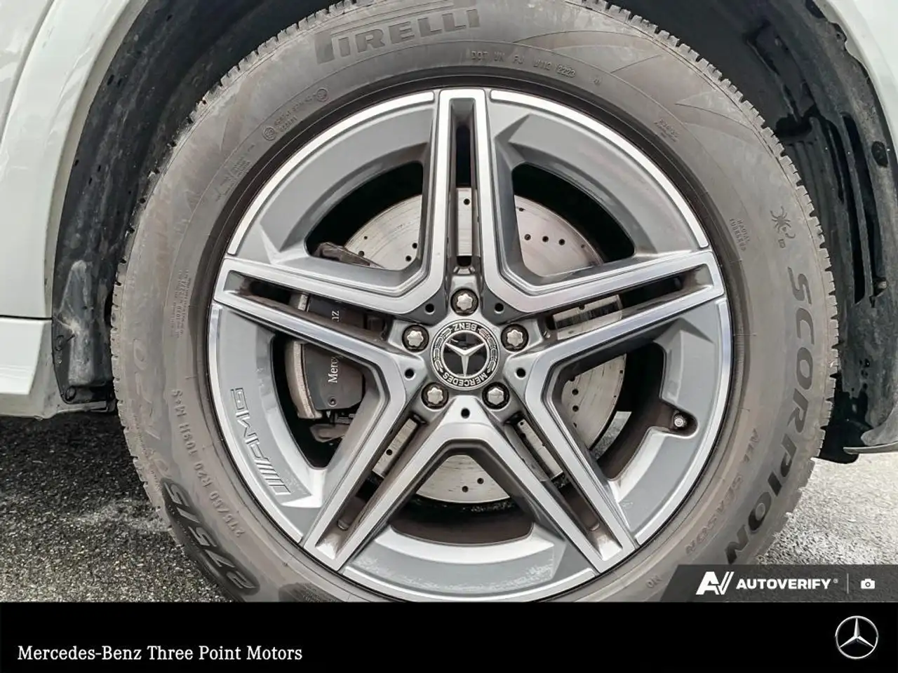 Mercedes-Benz GLE снимка Mercedes-Benz GLE