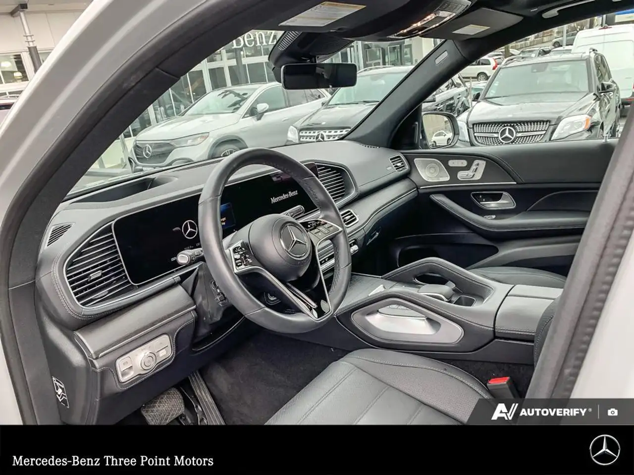 Mercedes-Benz GLE снимка Mercedes-Benz GLE