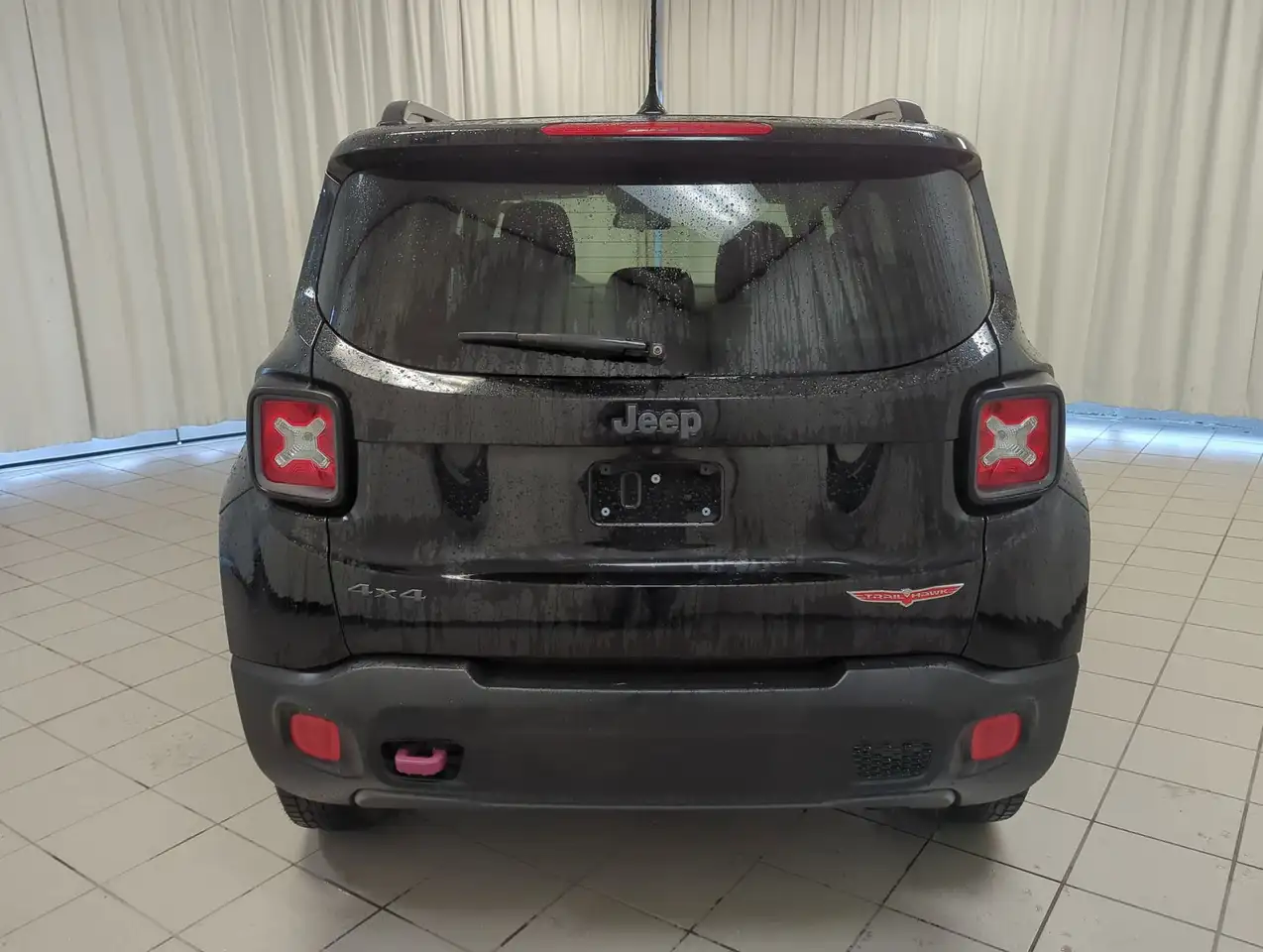 Jeep Renegade photo Jeep Renegade