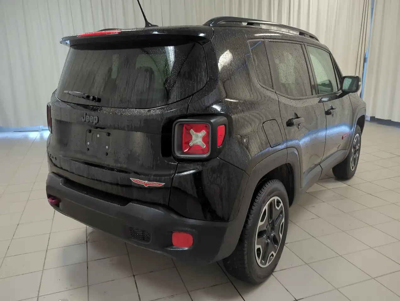 Jeep Renegade photo Jeep Renegade