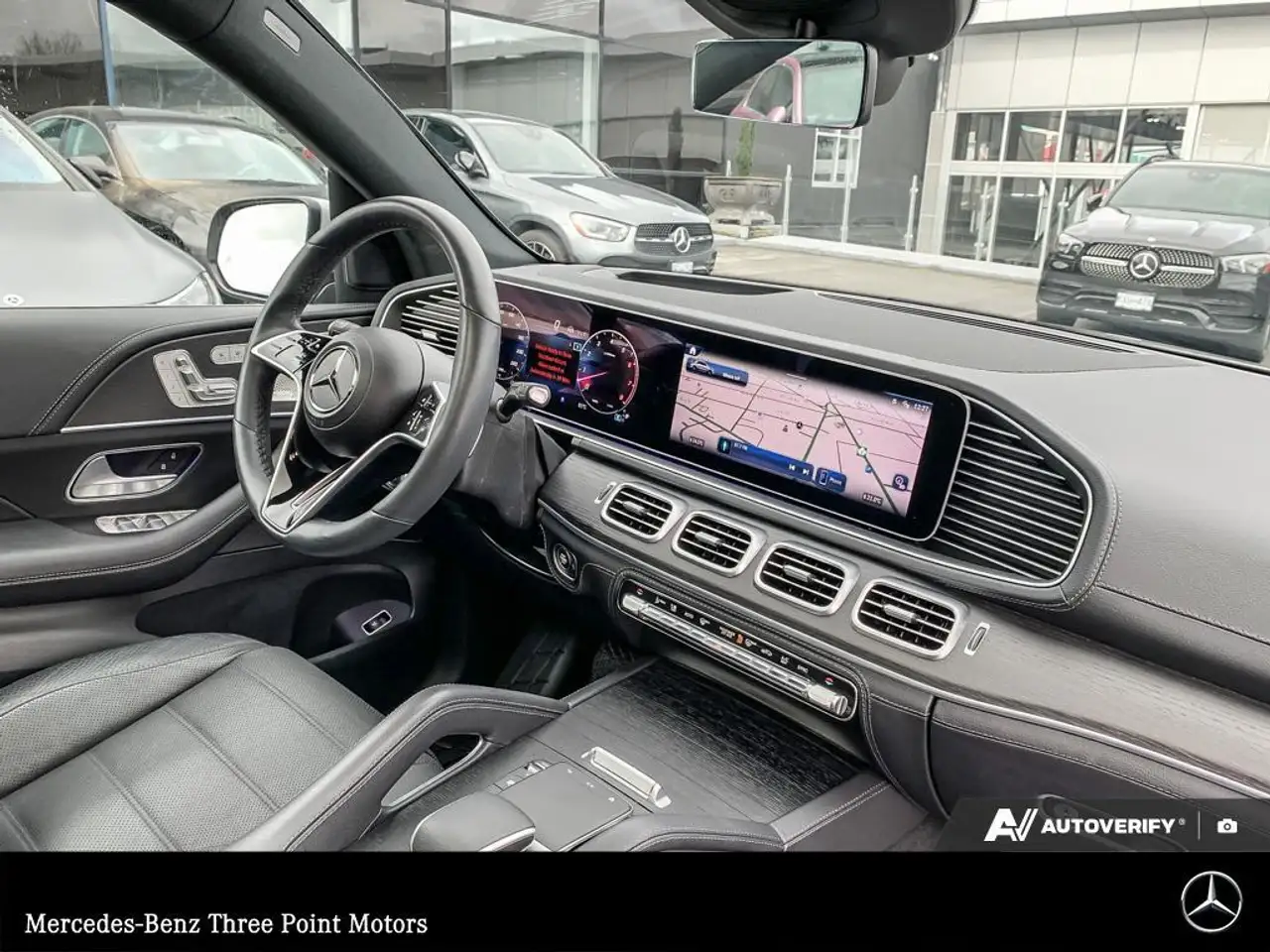Mercedes-Benz GLE снимка Mercedes-Benz GLE