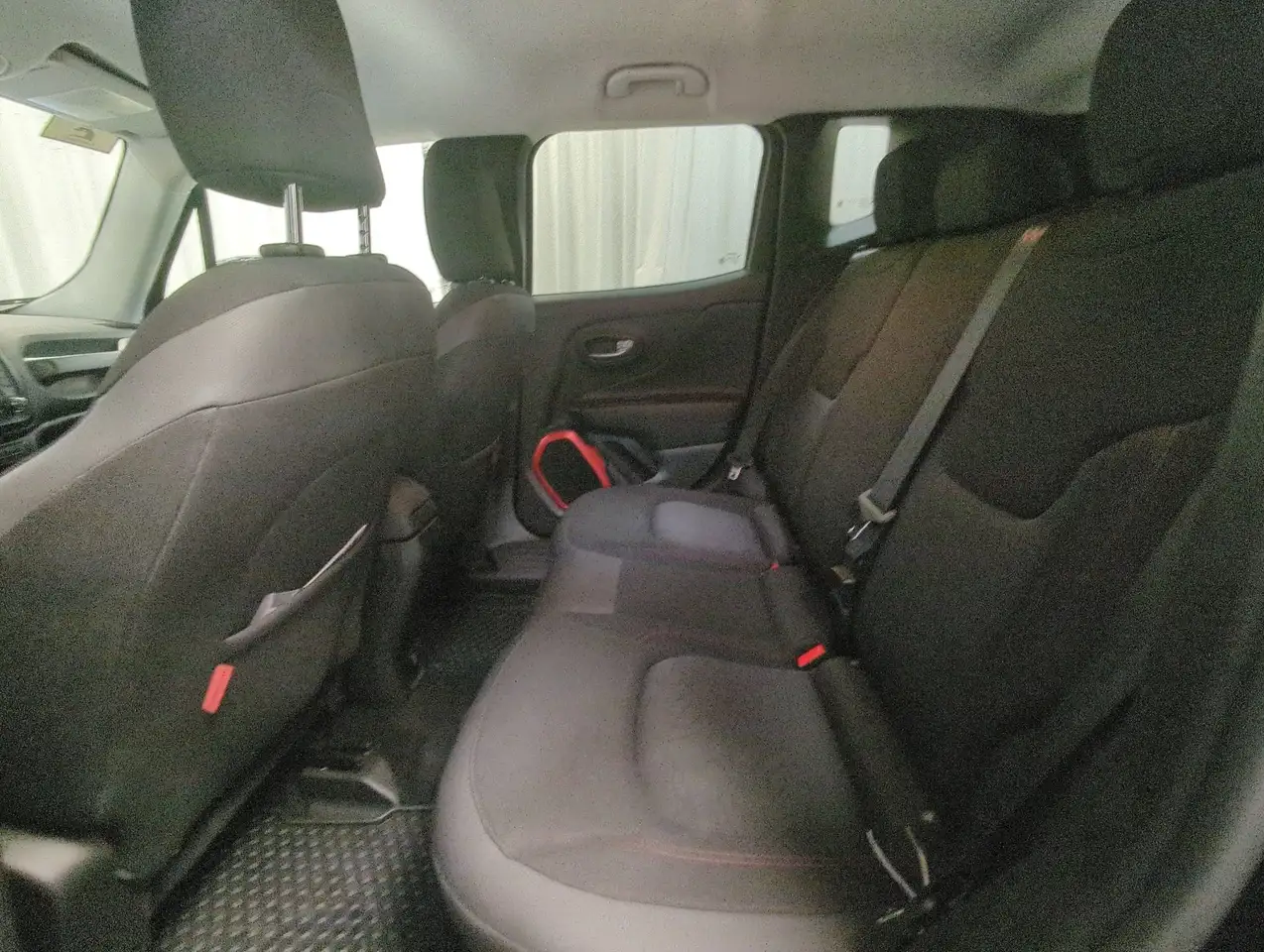 Jeep Renegade photo Jeep Renegade