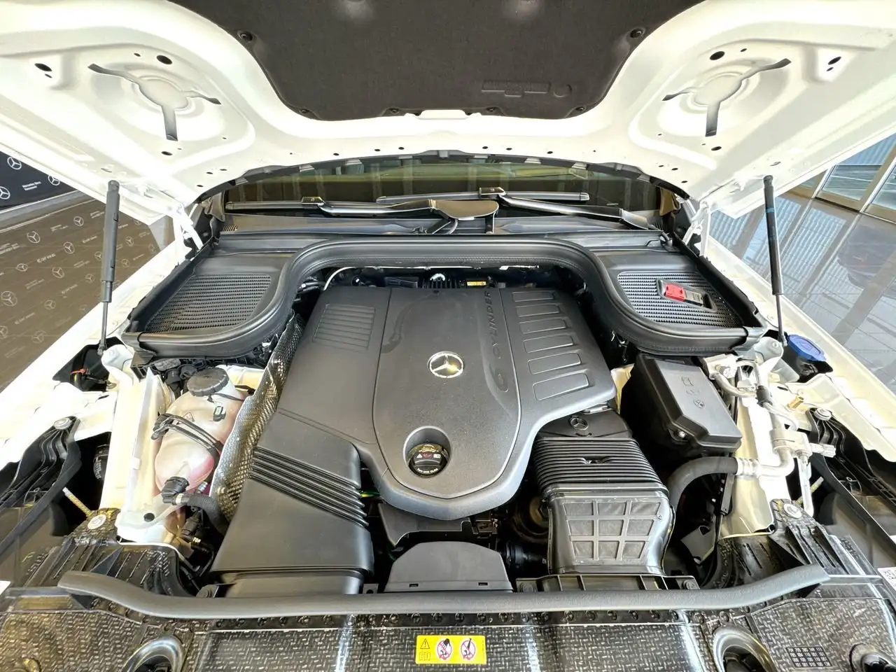 Mercedes-Benz GLE снимка Mercedes-Benz GLE