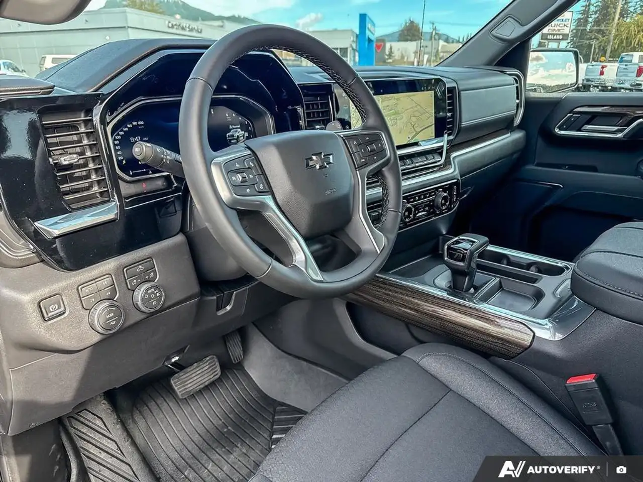 Chevrolet Silverado 1500 снимка Chevrolet Silverado 1500
