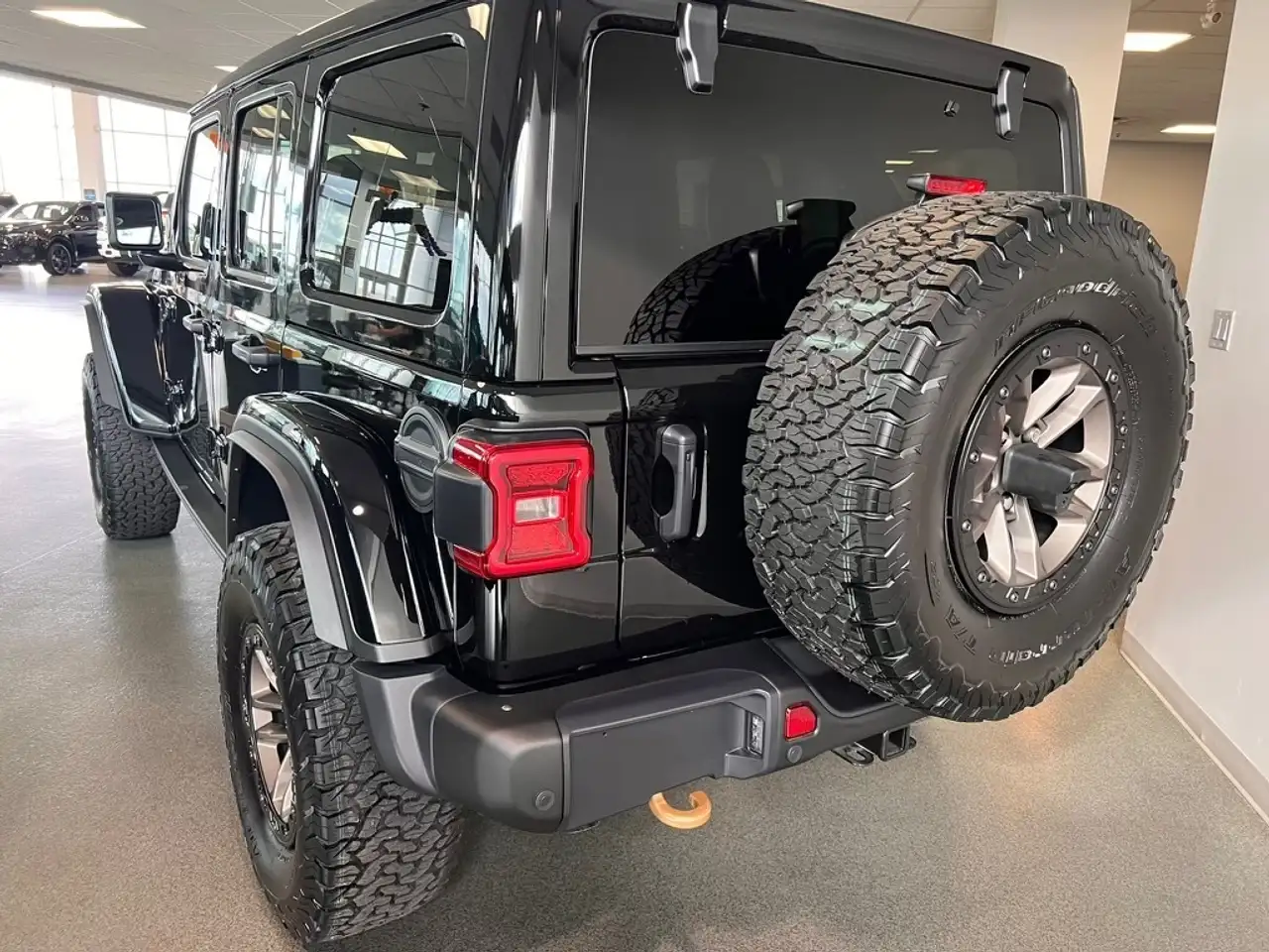 Jeep Wrangler снимка Jeep Wrangler