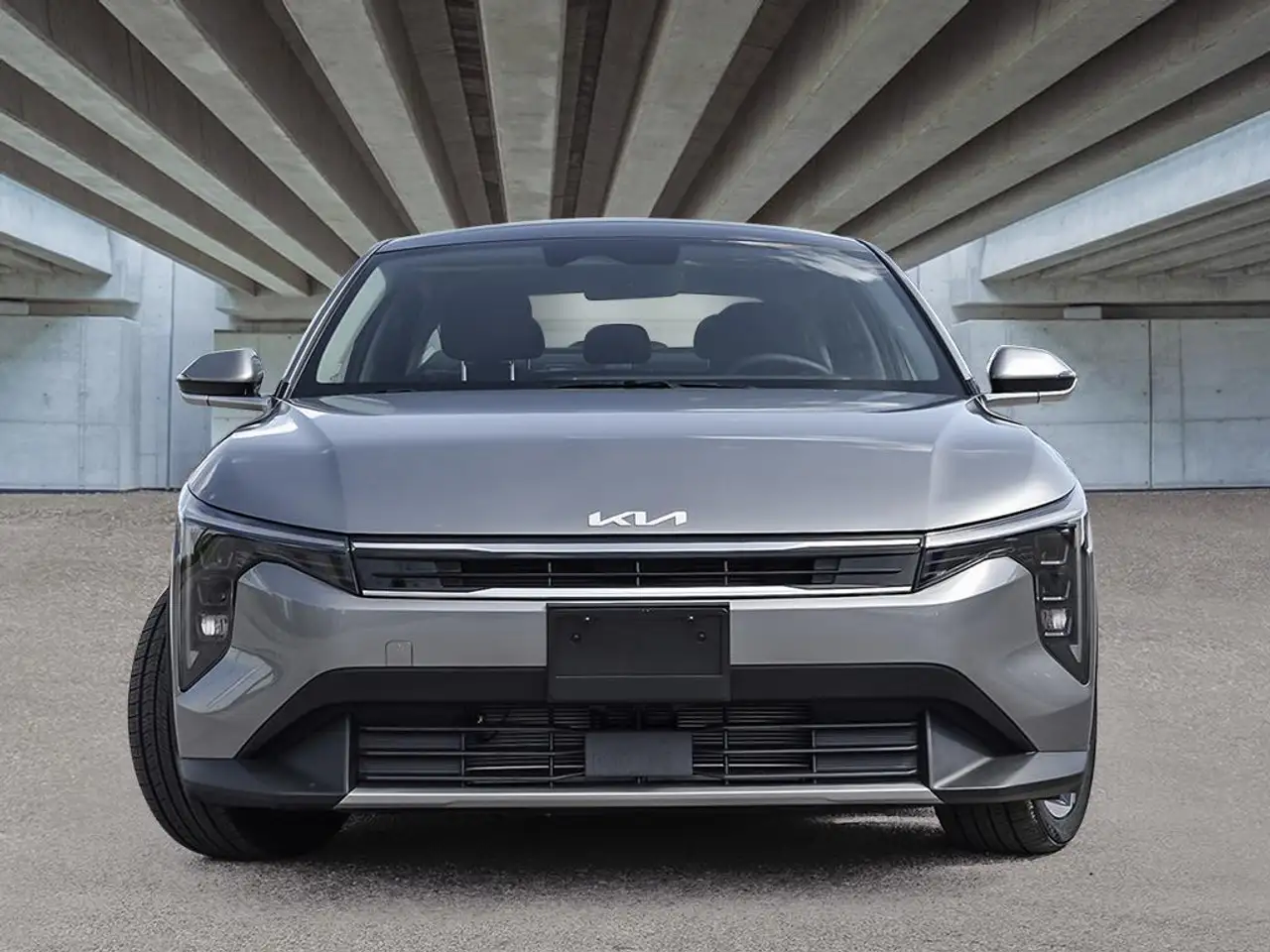 Kia K4 снимка Kia K4