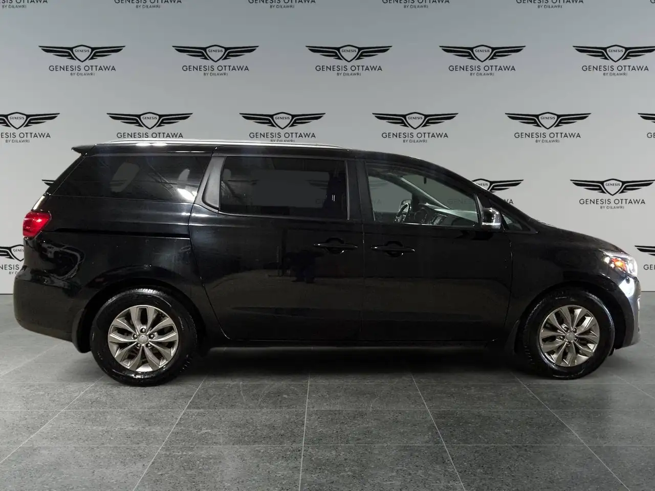 Kia Sedona fotografie Kia Sedona