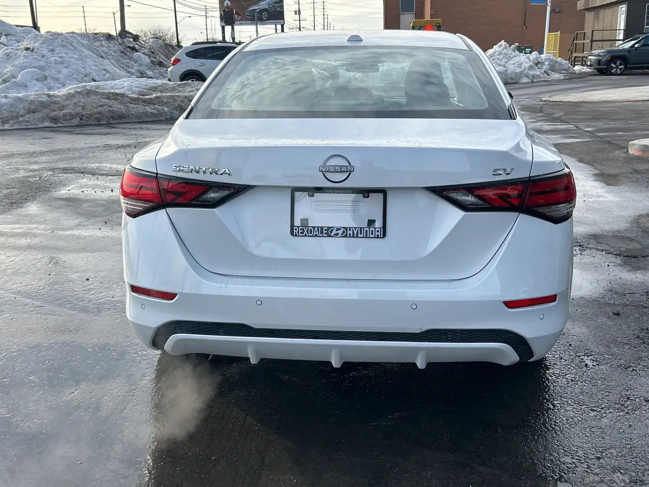 Nissan Sentra снимка Nissan Sentra