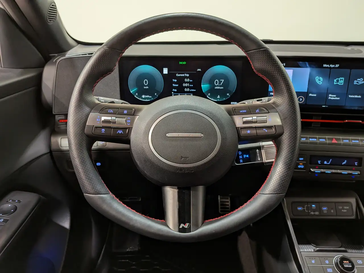 Hyundai KONA снимка Hyundai KONA