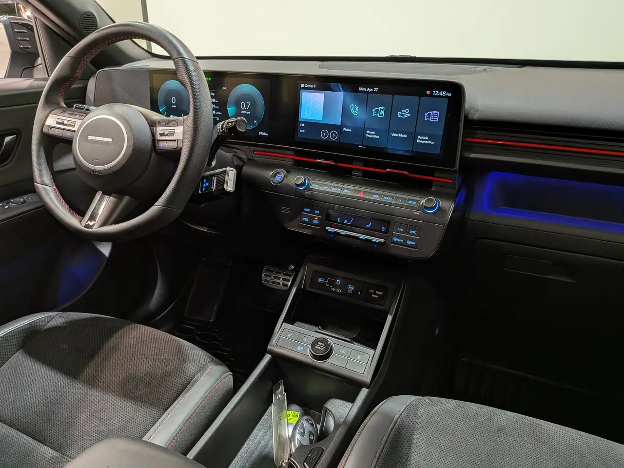Hyundai KONA снимка Hyundai KONA