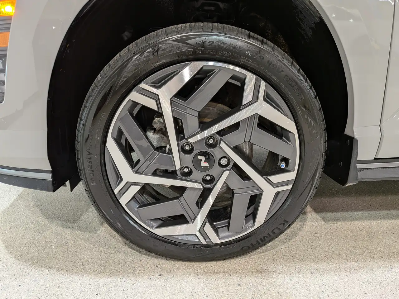 Hyundai KONA снимка Hyundai KONA