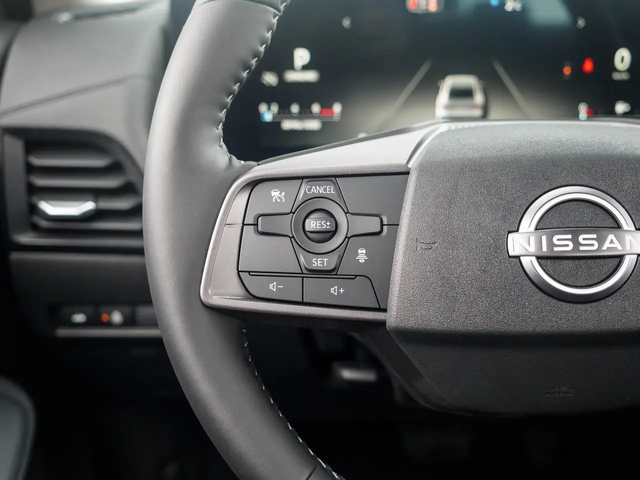 Nissan Sentra снимка Nissan Sentra