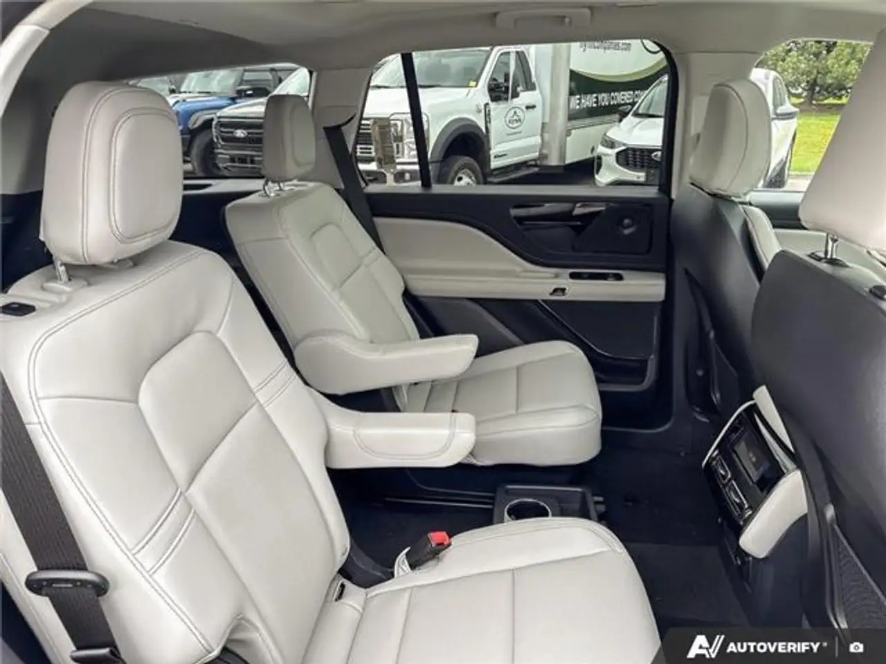 Lincoln Aviator fotografie Lincoln Aviator