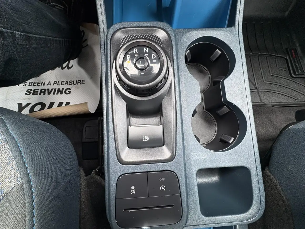 Ford Maverick снимка Ford Maverick