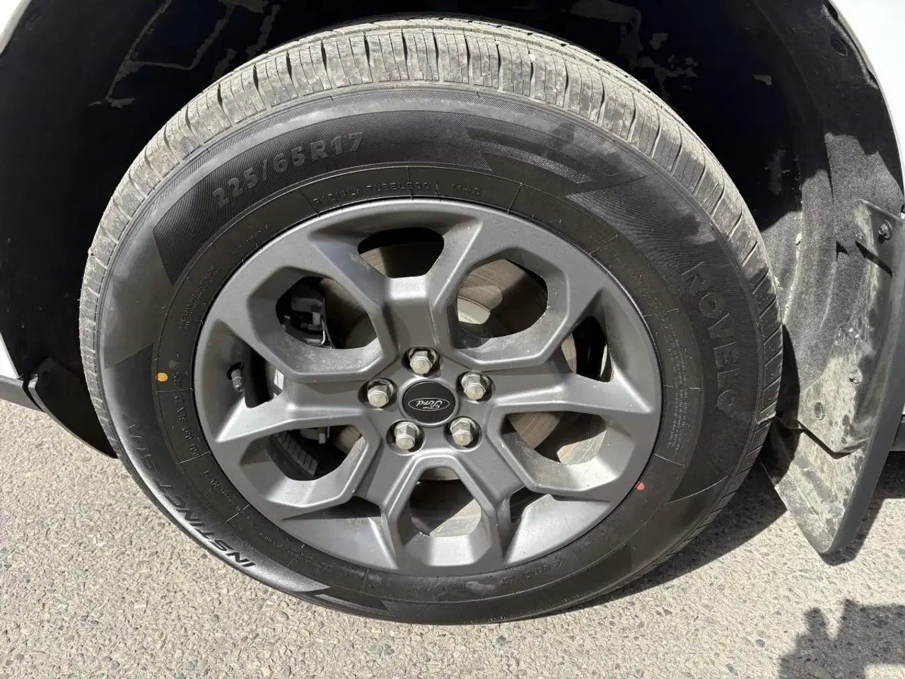 Ford Maverick снимка Ford Maverick