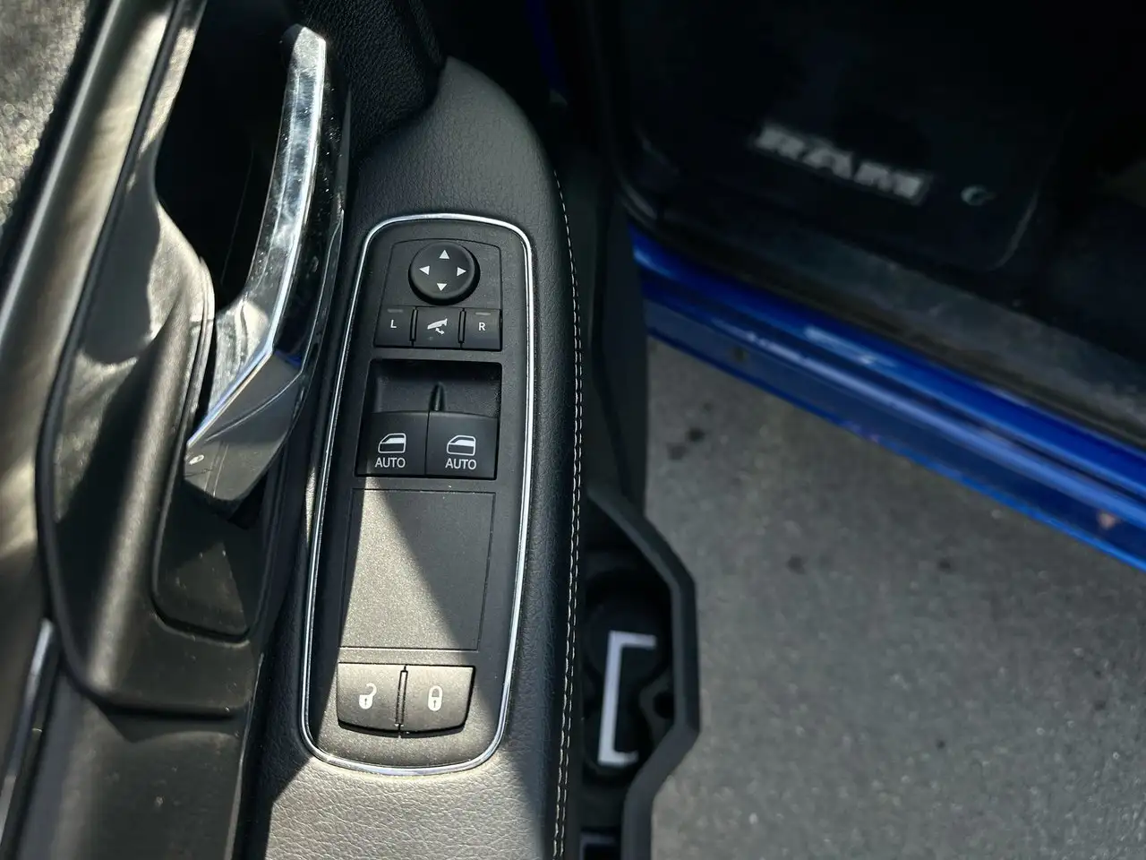 RAM 1500 photo RAM 1500