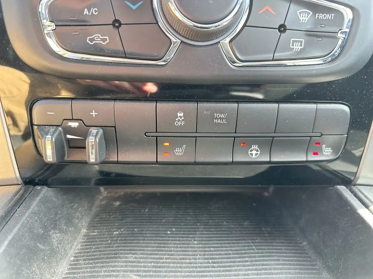 RAM 1500 photo RAM 1500
