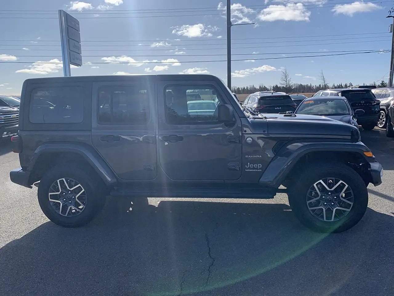Jeep Wrangler снимка Jeep Wrangler