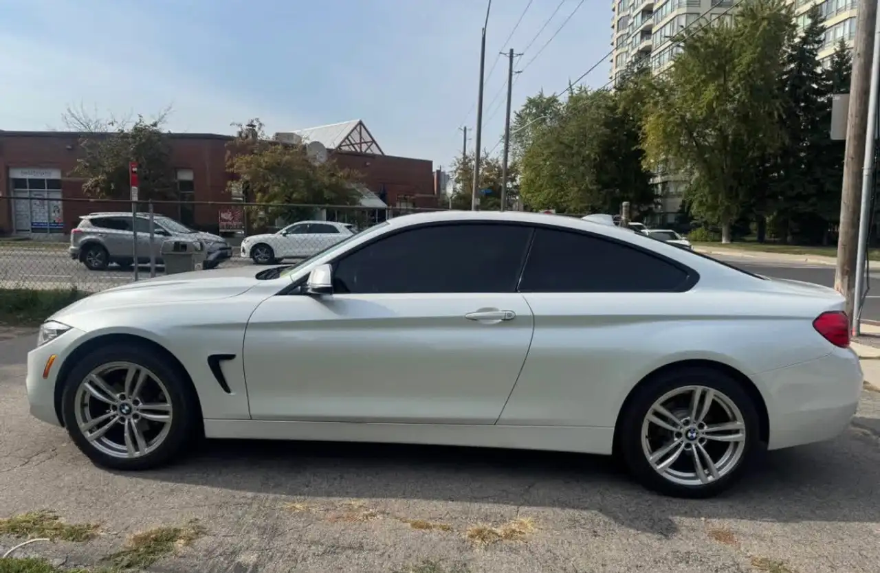 BMW 4 Series photo BMW 4 Series