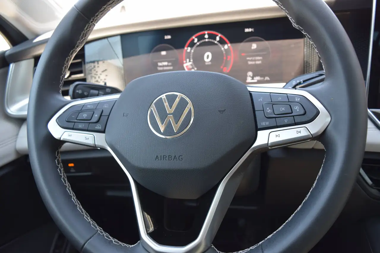 Volkswagen Tiguan снимка Volkswagen Tiguan