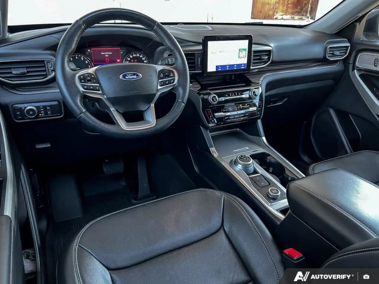 Ford Explorer photo Ford Explorer