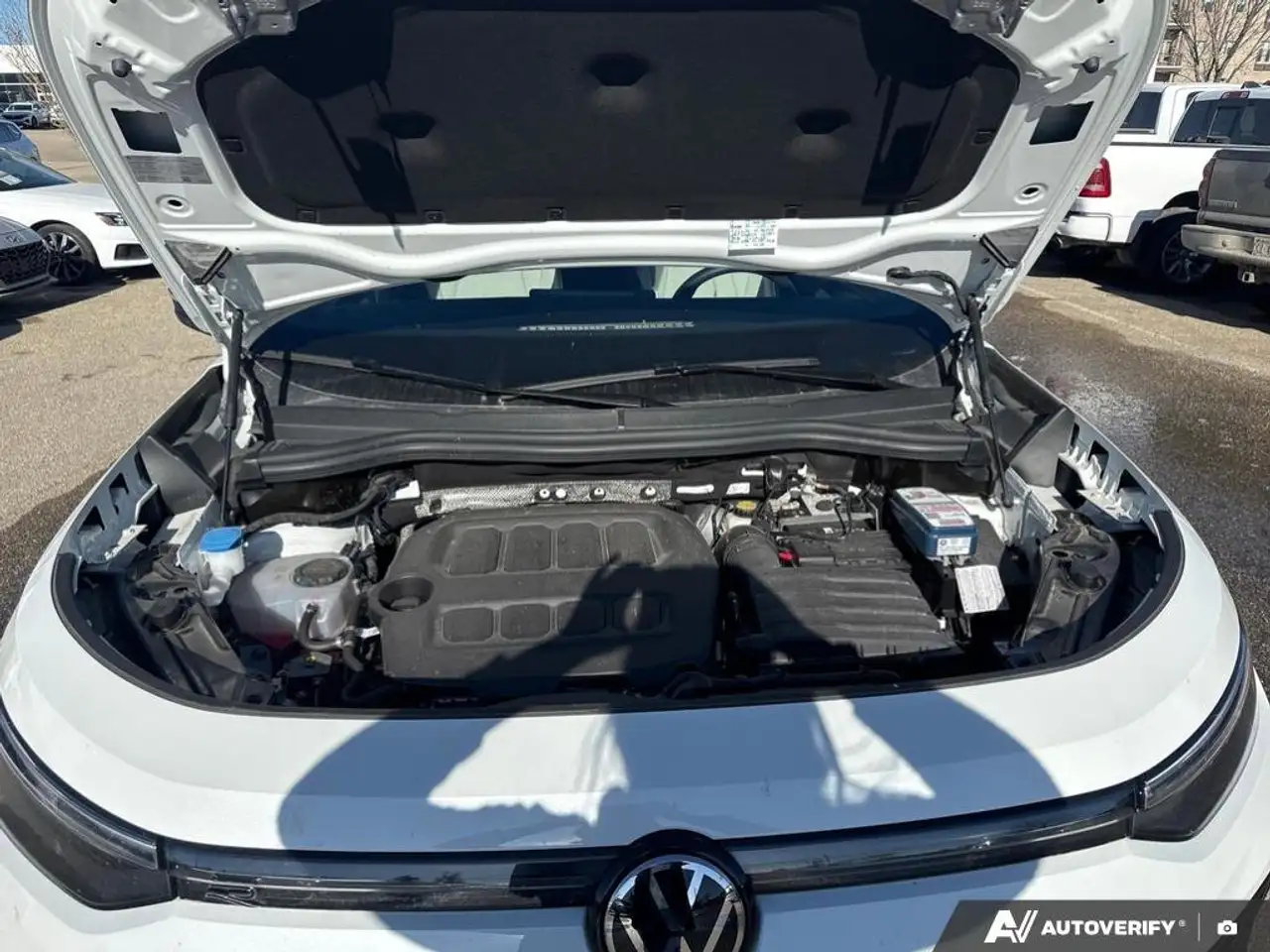Volkswagen Tiguan снимка Volkswagen Tiguan