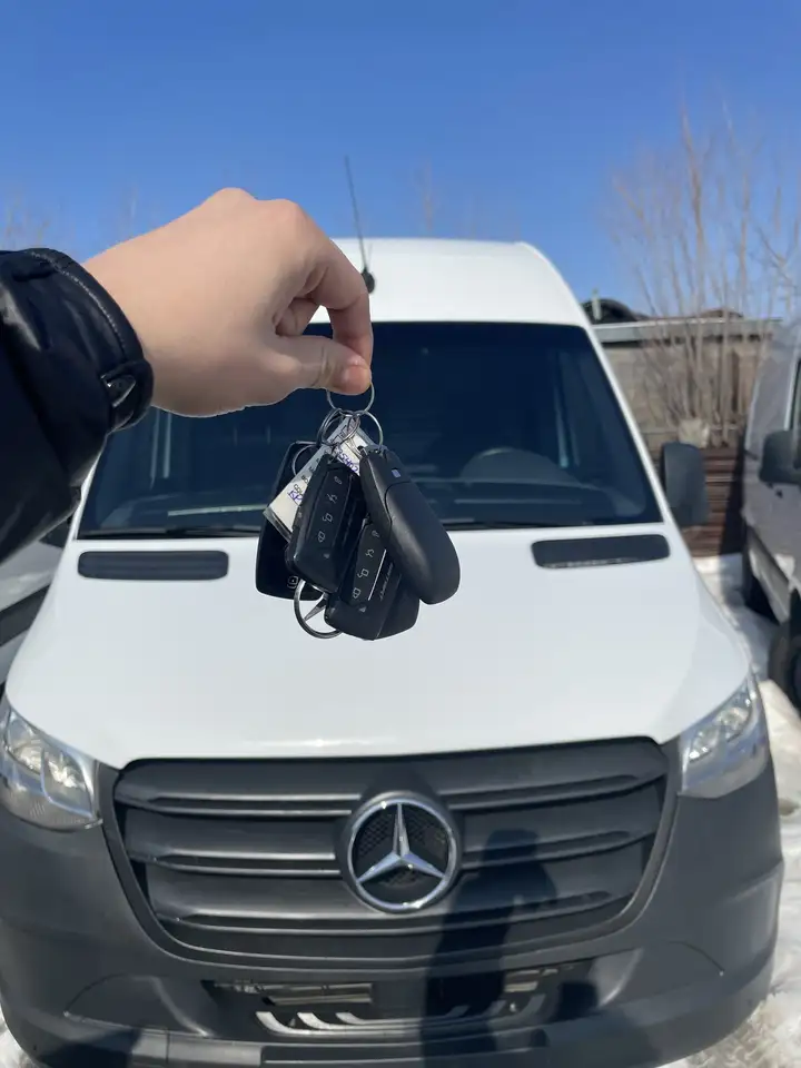 Mercedes-Benz Sprinter снимка Mercedes-Benz Sprinter