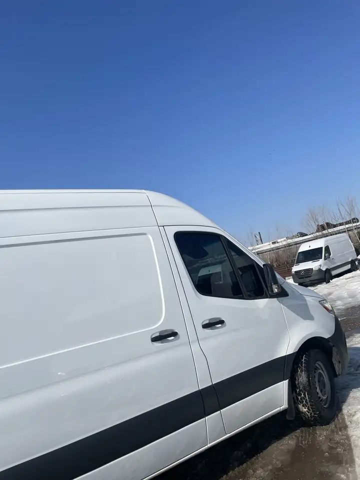 Mercedes-Benz Sprinter снимка Mercedes-Benz Sprinter
